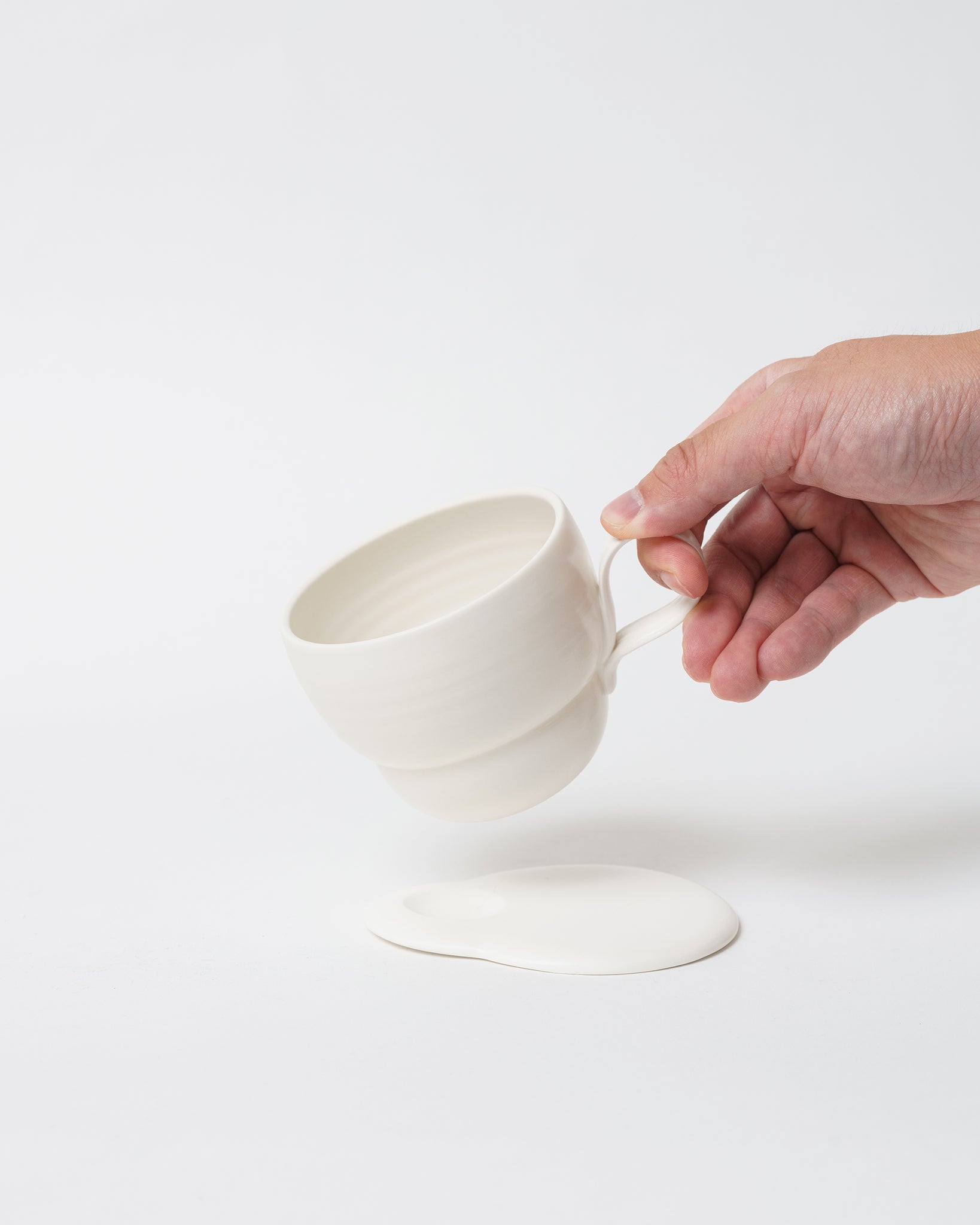 Flow White Coffee Mug Set